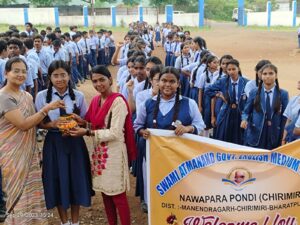 IMG-20230930-WA0080-300x225 मेरी माटी मेरा देश' अभियान के अंतर्गत अमृत कलश यात्रा का स्वामी आत्मानंद शासकीय अंग्रेजी माध्यम स्कूल नवापारा पोड़ी में हुआ आयोजन.. 