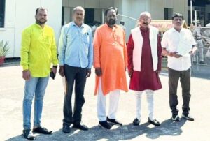 IMG-20231021-WA0564-300x202 भाजपा प्रत्याशी भैयालाल राजवाड़े ने बैकुंठपुर विधान सभा हेतु लिया पहला नामांकन पत्र  भाजपा जिला अध्यक्ष कृष्ण बिहारी व अन्य समर्थक रहे मौजूद, 26 अक्टूबर को दाखिल करेंगे नामांकन