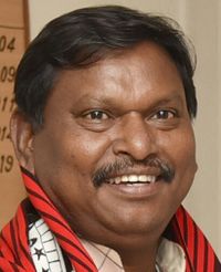 IMG-20231026-WA0105 केंद्रीय मंत्री रेणुका सिंग एवं श्याम बिहारी जायसवाल के नामांकन में शामिल होंगे .. अर्जुन मुंडा