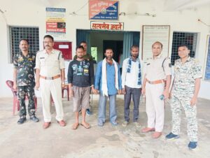 IMG-20240917-WA0567-300x226 गौ हत्या कर मांस खाने वाले  तीन आरोपियों को पुलिस किया गिरफ्तार दो फरार