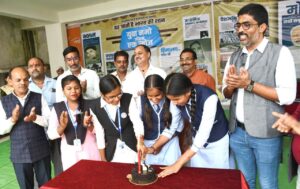 IMG-20240917-WA0672-300x189 विकसित भारत: मोदी जी की संकल्पना’’ पर जनसंपर्क विभाग द्वारा लगाई गई एक दिवसीय प्रदर्शनी