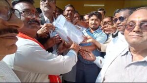 IMG-20240924-WA0219-300x170 प्रतापपुर और वाड्रफनगर को मिलाकर नए जिले बनाने की मांग लगातार जारी, जिला बनाओ संघर्ष समिति के नेतृत्व में निकाली गई विशाल रैली