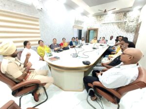 IMG-20240927-WA0424-300x225 स्वैच्छिक संगठनों (NGO'S) के संयुक्त तत्वावधान् में संचालित नवा बिहान नशामुक्ति जागरूकता अभियान एवं परामर्श केंद्र की समीक्षा बैठक