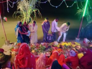 IMG-20241108-WA0390-300x225 जिला अध्यक्ष (पि वर्ग) के द्वारा  छठ घाटों में माथा टेक  मनोकामना पूरी हो छठी मईया प्रार्थना कर चढ़ाया श्रीफल
