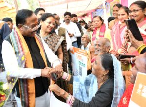 IMG-20250106-WA0520-300x220 मंत्री श्री नेताम ने रामानुजगंज में किया 16 करोड़ 39 लाख से अधिक राशि के विभिन्न विकास कार्यों का लोकार्पण एवं शिलान्यास