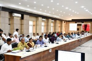 IMG-20250401-WA0424-1-300x200 प्रधानमंत्री किसान सम्मान निधि  से पात्र सभी किसानों को लाभान्वित करने के निर्देश