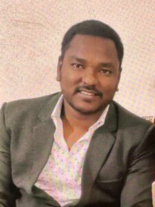 IMG-20250404-WA0361-225x300 पटवारी हेमन्त कुजूर को घुस लेते पकड़ा एसीबी रायपुर की टीम