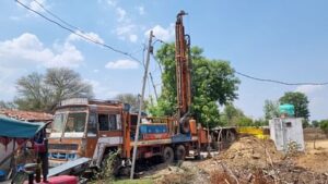 paratabthha-ka-bvajatha-bha-ha-raha-tha-nalkapa-khanana_3c41eb45d9db0131641e9aa4f9141cbf-300x169 सक्षम अधिकारी के अनुमति के बिना नलकूल खनन पर होगी कार्यवाही