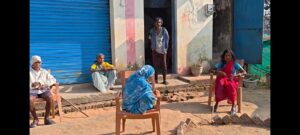 IMG-20251230-WA0586-300x135 वाड्रफनगर वृद्ध आश्रम बदहाली की कगार पर: किराया- वेतन बकाया से ठंड में एक कमरे में सिमटने को मजबूर बुजुर्ग