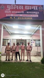 IMG-20260518-WA0536-169x300 गढ़वा से अंबिकापुर ले जाए जा रहे थे नशीले इंजेक्शन, बलरामपुर पुलिस ने पकड़ा बड़ा नेटवर्क