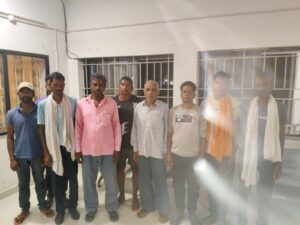 IMG-20260518-WA0607-300x225 महुआ पेड़ के नीचे चल रहा था जुए का फड़, कोतवाली पुलिस की दबिश में 10 जुआरी गिरफ्तार