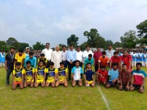 IMG-20260911-WA0024-300x225 बालक वर्ग में क्रीड़ा परिसर वाड्रफनगर ने मामूली अंतर से मारी बाजी, आखिरी समय तक बना रहा रोमांच